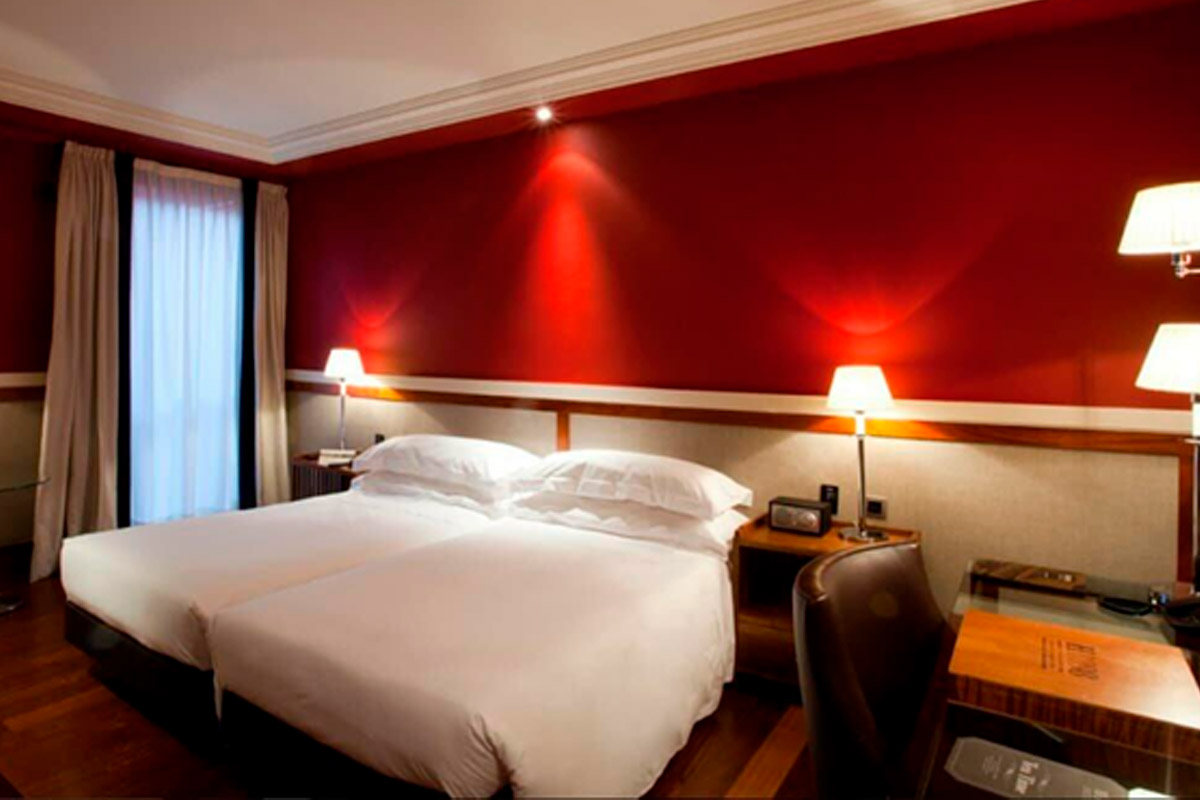 Hotel 1898 4*