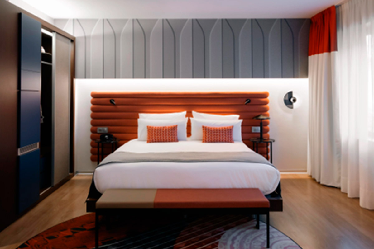 Hotel Indigo Barcelona Plaza España by IHG Hotel 4*